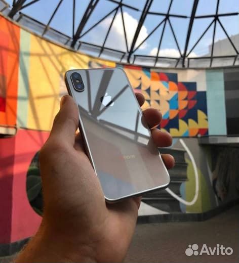 iPhone X, 256 ГБ