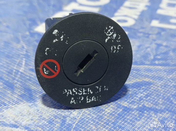 Кнопка отключения подушек безопасности Opel Astra