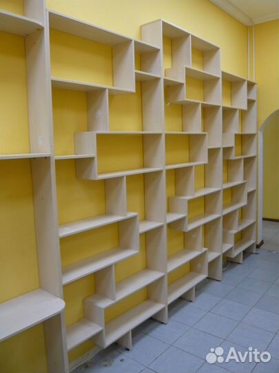 Кондитерская витрина для выпечки напольная