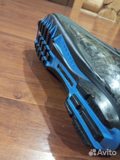 Лыж.ботинки salomon s race 44разм. катался месяц