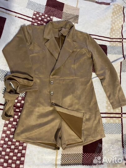 Комбинезон женский