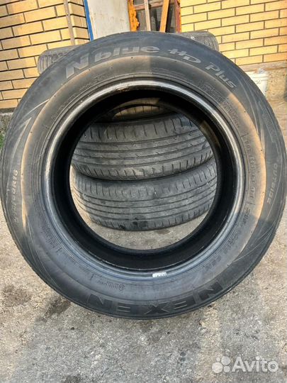 Nexen N Blue HD 215/60 R16