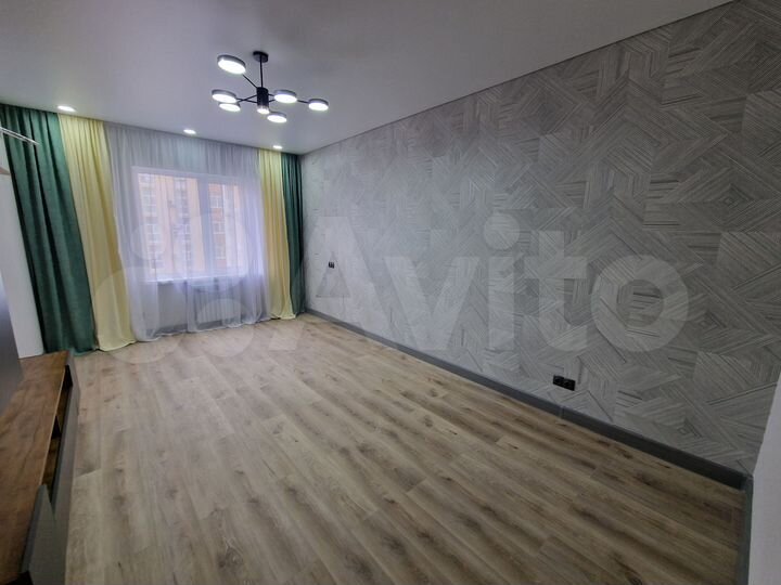 1-к. квартира, 43,6 м², 2/8 эт.
