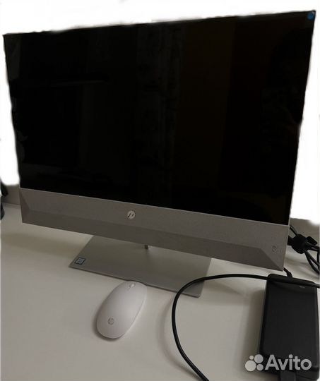 Моноблок HP Pavilion 27-xa0006ur 4XC43EA