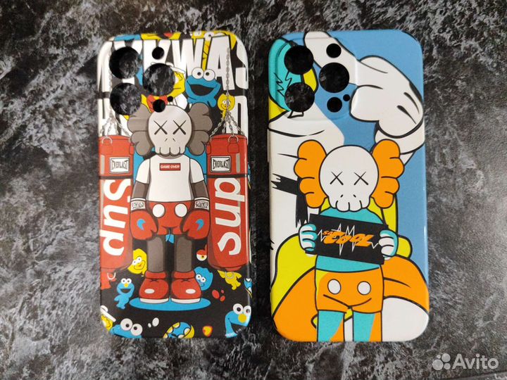 Чехол на iPhone 13