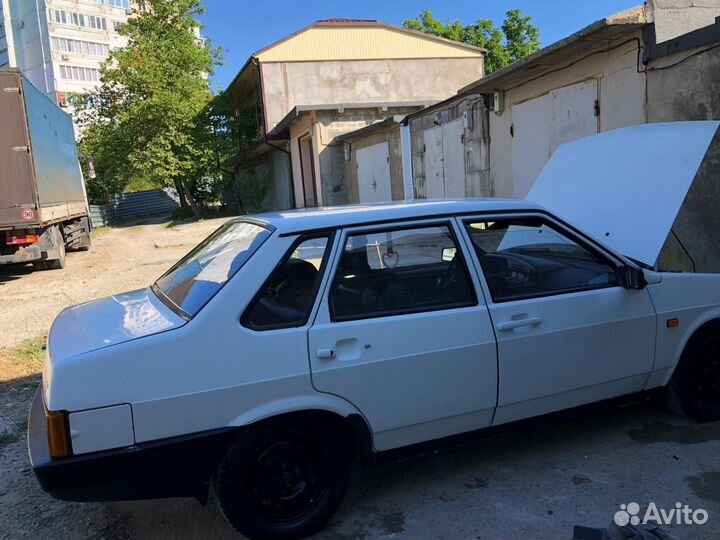 ВАЗ 21099 1.6 МТ, 2001, 10 000 км