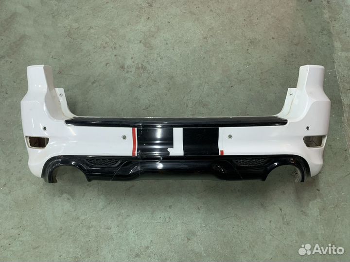 Бампер задний Jeep Grand Cherokee WK2 SRT