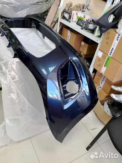 Бампер передний Лада Калина 2 в цвет