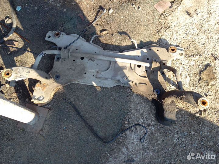 Ford focus 2 Подрамник