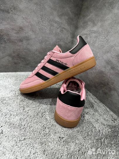 Кроссовки Adidas Spezial Handball Clear Pink