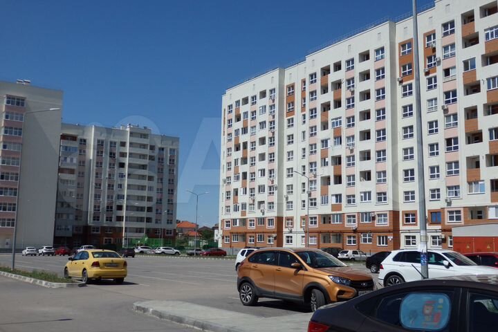 3-к. квартира, 92 м², 4/10 эт.
