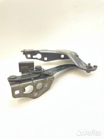 Петля капота правая Mercedes-Benz Glc Coupe C253