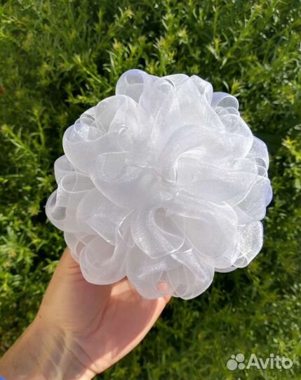 Бант на резинке из органзы