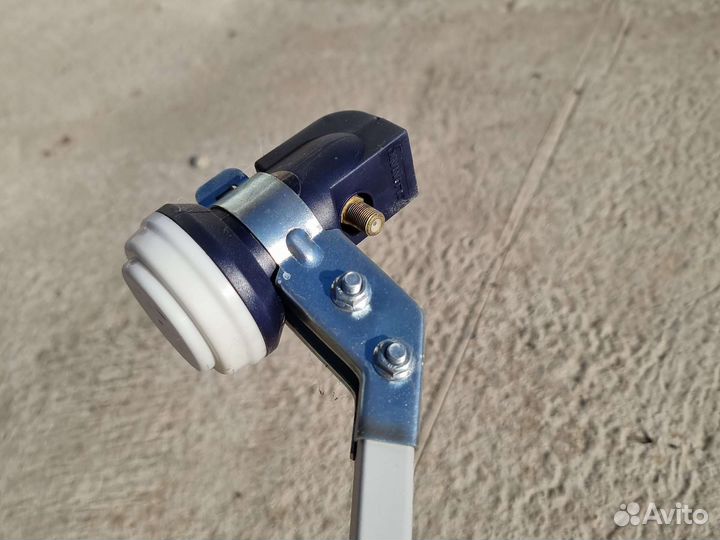 Антенна спутниковая