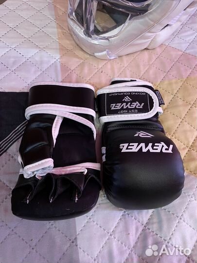 Перчатки-крабы mma