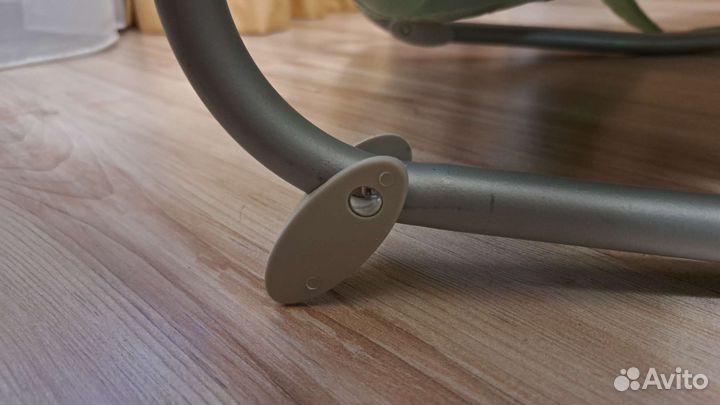 Шезлонг babyton