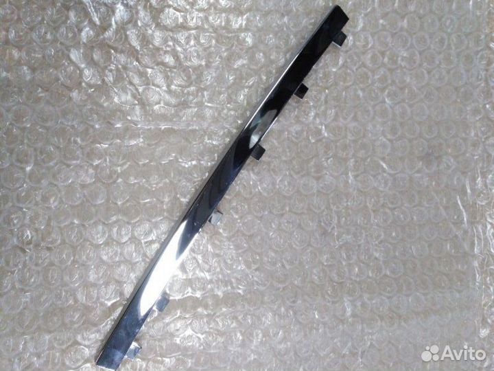 Молдинг решетки радиатора Hyundai Sonata 1993-1998