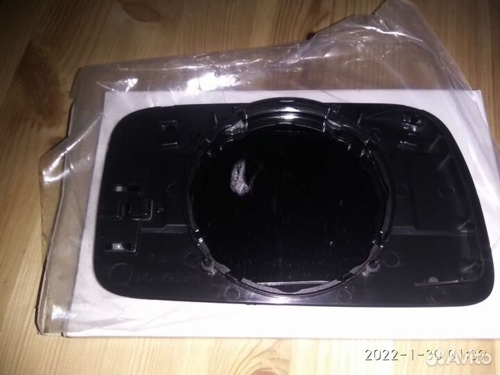 Зеркальный элемент левый volkswagen Golf II c 1987