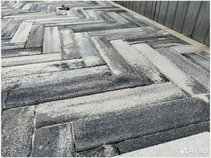 Крупноформатная тротуарная плитка