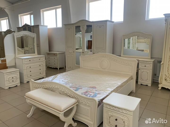 Спальня в классическом стиле