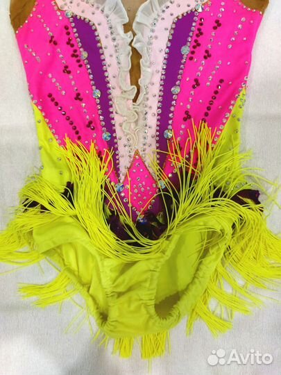 Костюм для художественной гимнастики