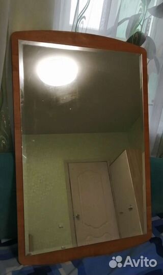 Зеркало настенное