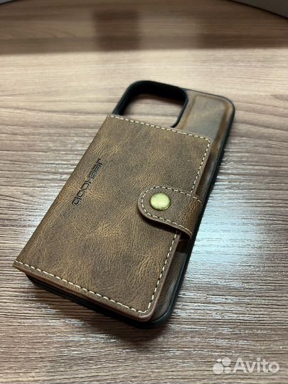 Чехол на iPhone 13 pro