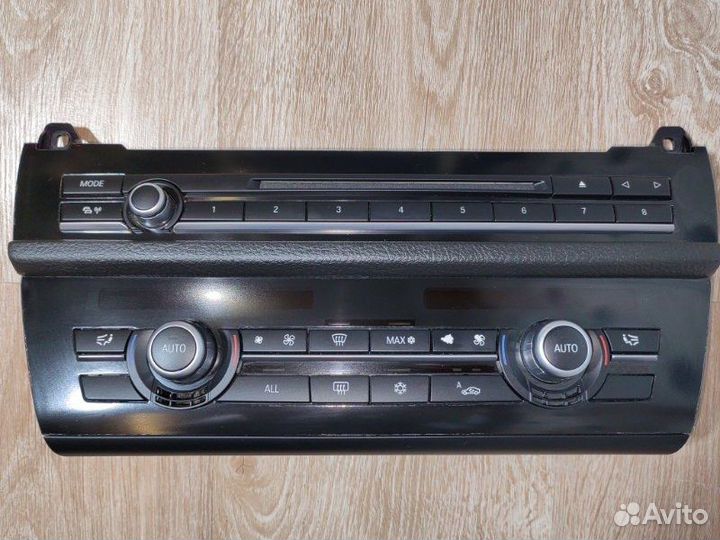 Блок управления климат-контролем Bmw 5 F10 N52B25