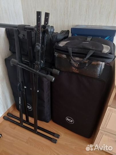 Музыкальное оборудование