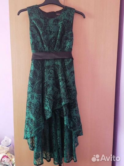 Вечернее платье