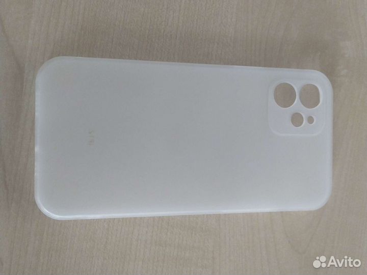 Чехол на iPhone 12