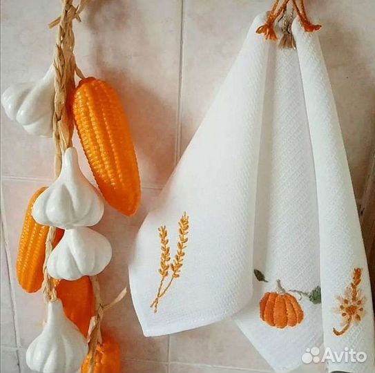 Вышитые салфетки/полотенца
