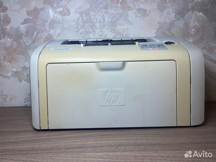 Принтер лазерный HP