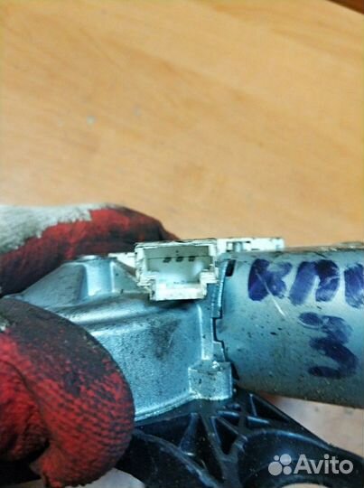 Мотор стеклоочистителя задний Рено Клио 3