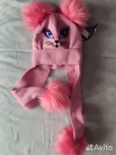 Шапка для девочки новая