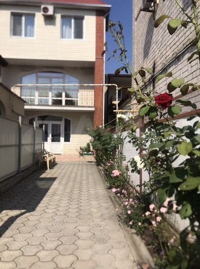 Дом 250 м² на участке 5 сот.