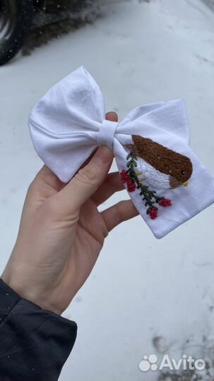 Бантики ручной работы. Ручная вышивка