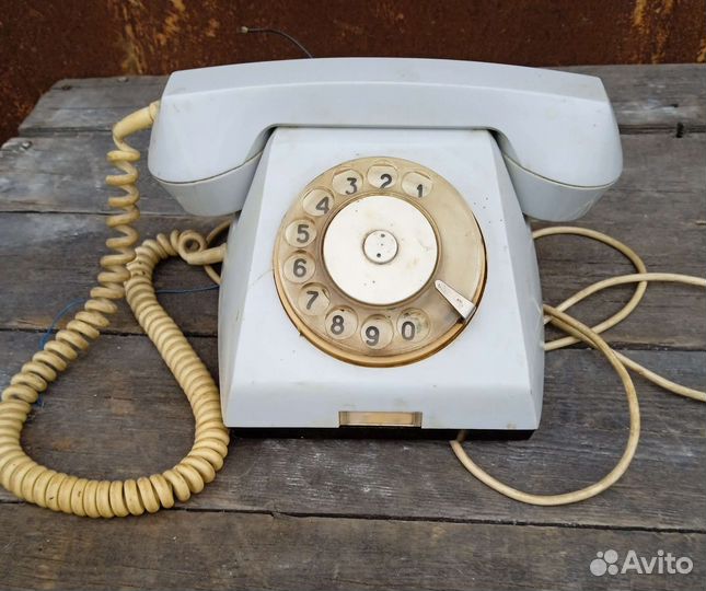 Антикварный телефонный аппарат СССР