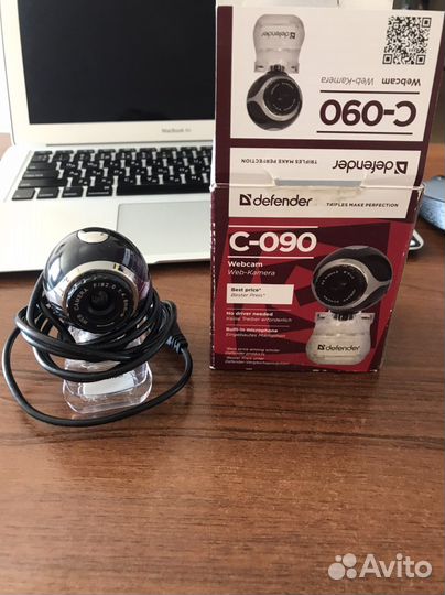 Веб-камера Defender C-090