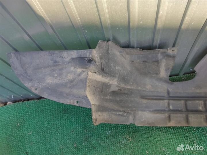 Подкрылок задний левый Peugeot 308 (4E) 2008