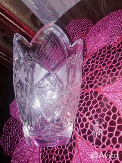 Хрустальная ваза