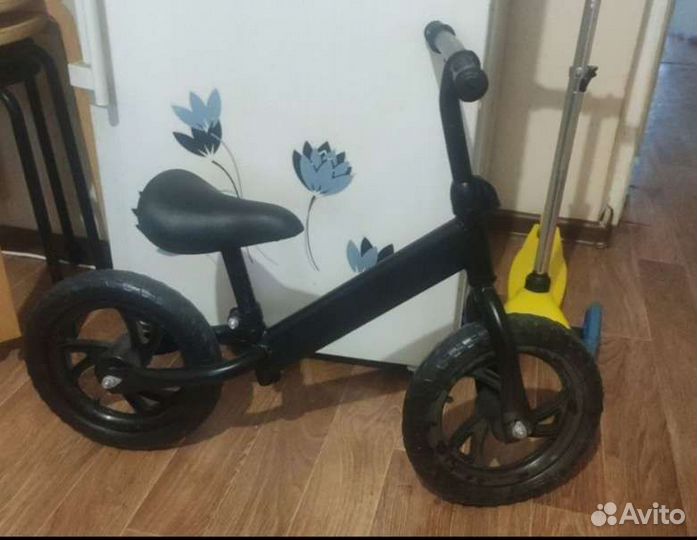 Беговел детский бу