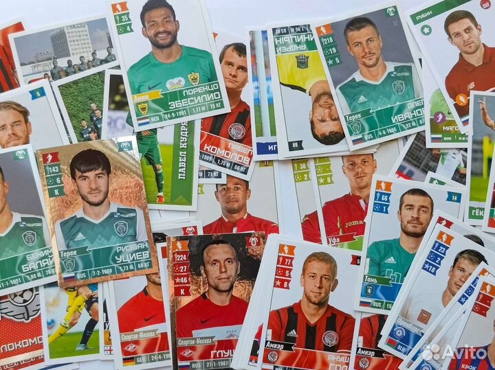 Россыпь футбольных наклеек рпл 2016-2018