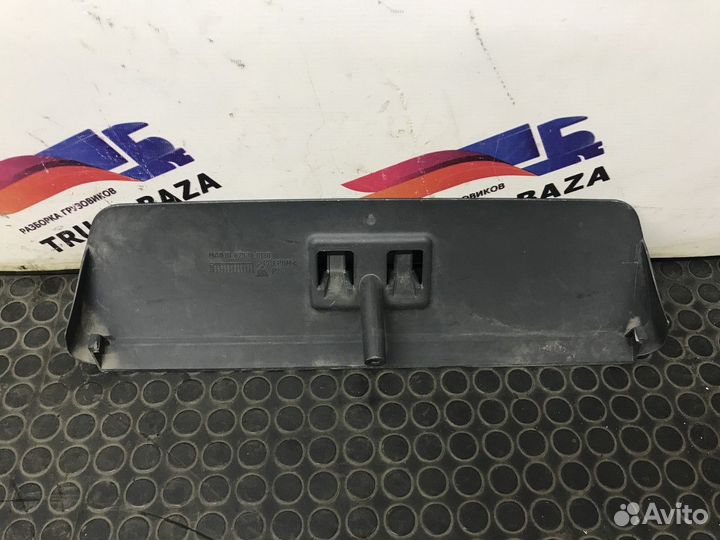 81629300193 Накладка салона кабины верхняя