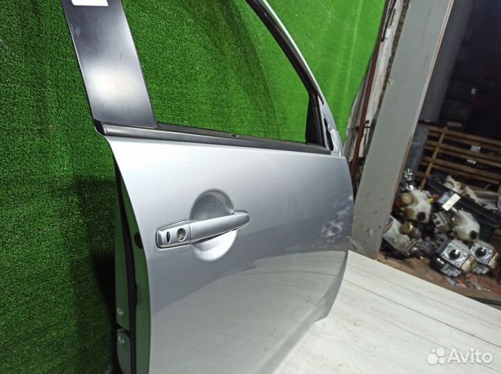 Дверь передняя правая Mitsubishi Outlander XL 4B12