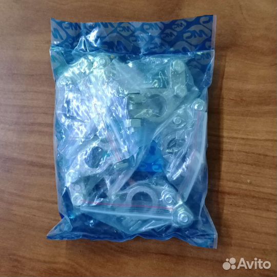 Свинцовая клемма на акб аккумулятор минус