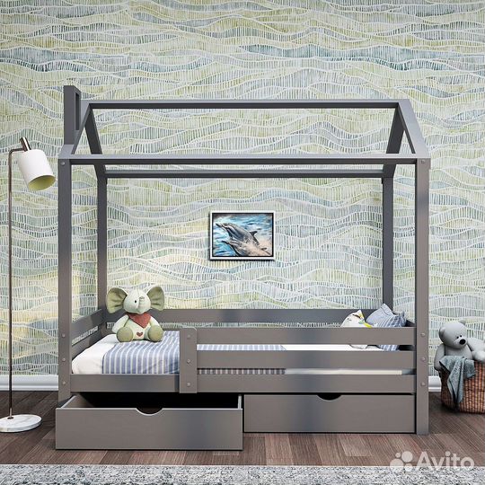 Кровать домик новая