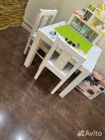 Детский стол и стул IKEA
