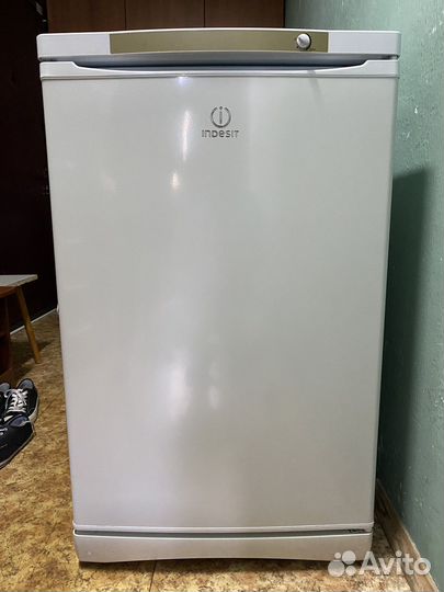 Морозильник indesit