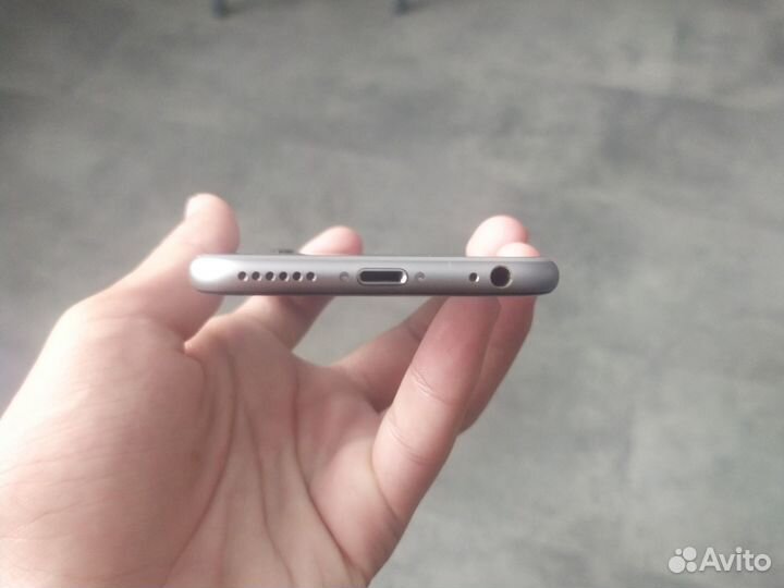 iPhone 6s на запчасти
